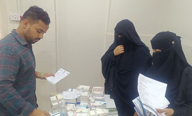 اختتام مخيم طبي مجاني لأمراض الضغط والسكري بعدن