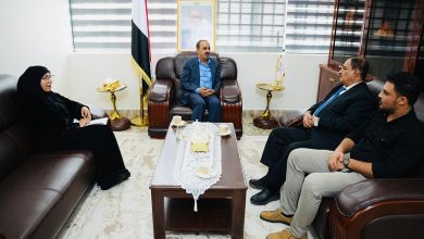 الارياني يناقش مع محافظ الضالع تفعيل الجوانب الإعلامية والثقافية والسياحية