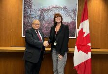 السفير السلال يبحث مع مسؤولة كندية سبل تعزيز العلاقات الثنائية بين البلدين