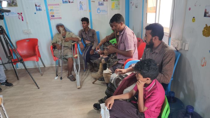الصليب الأحمر يدعم مبادرة لتقديم أطراف صناعية لمبتوري الأطراف في الساحل الغربي