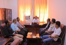 العامري يطلع على نشاط الإدارة الهندسية بالإذاعة والتلفزيون بوادي حضرموت