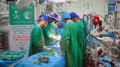 الفريق الطبي التطوعي يجري 43 عملية قلب مفتوح وقساطر قلبية بمدينة المكلا