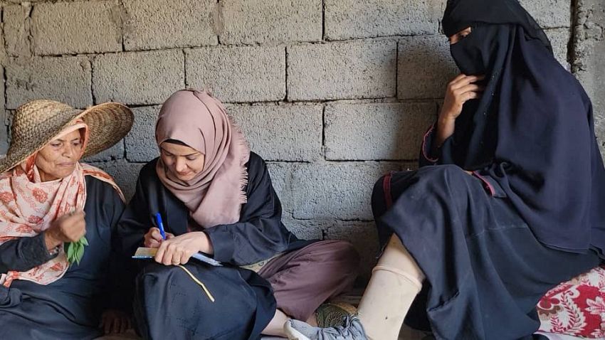 اللجنة الوطنية للتحقيق تنفذ نزولاً ميدانياً إلى مناطق متضررة في مديرية التعزية