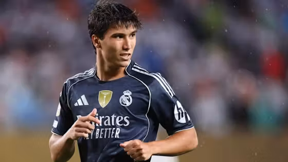 النادي الذي يرغب في ضم غونزالو يختار بديله من داخل ريال مدريد  !
