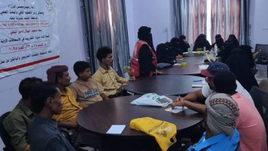 الهلال الأحمر بالمخا يختتم دورة تدريبية في الإسعافات الأولية