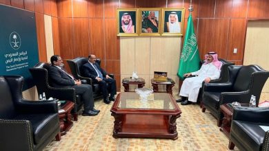 الوزير حُميد يبحث مع السفير السعودي دعم قطاع النقل في اليمن