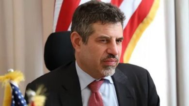 الولايات المتحدة تختار سفيرها في اليمن لتولي قيادة مركز التنسيق المدني العسكري بغزة