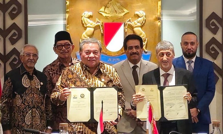 اليمن وإندونيسيا توقعان مذكرة تفاهم لتعزيز التعاون التجاري والاستثماري