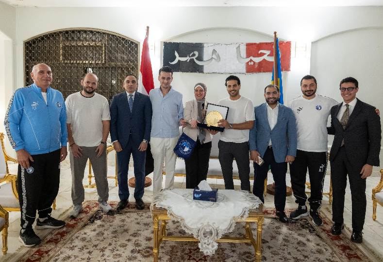 بيراميدز