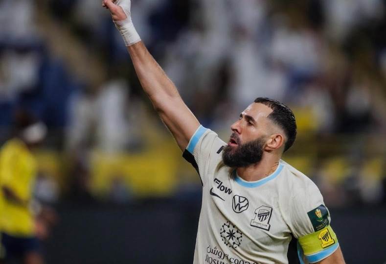 كريم بنزيما