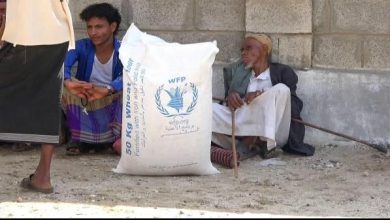 تحقيق لرويترز يكشف: المساعدات في مناطق الحوثيين أداة للابتزاز والتجنيد القسري