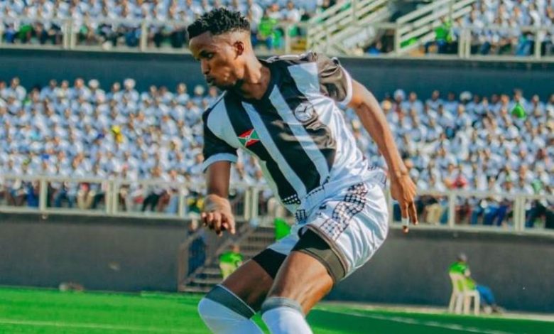 لاعب إيجل نوار