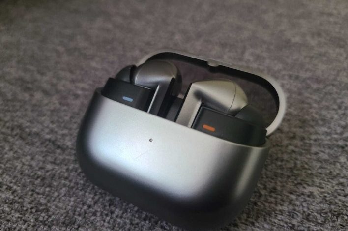 تسريب Galaxy Buds 4 يكشف عن تصميم أكثر نعومة واستدارة