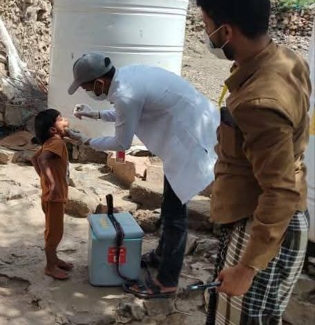 تعز.. تدشين الجولة الثانية من الحملة الوطنية للتحصين ضد شلل الأطفال في الوازعية