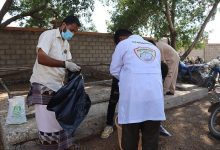 تنفيذ حملة نظافة في جامعة الحديدة لتعزيز الوعي البيئي