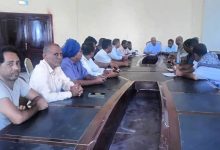 تنفيذي المخا يؤكد في اجتماعه الدوري أهمية حماية الوعي المجتمعي من الفكر الحوثي المتطرف