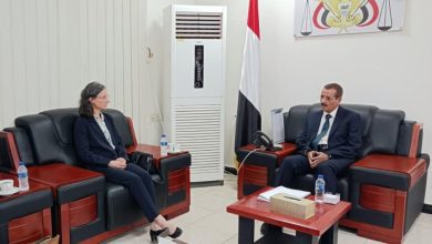 رئيس المحكمة العليا يبحث مع السفيرة الفرنسية تعزيز التعاون القضائي