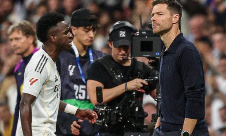 فينيسيوس جونيور وتشابي ألونسو