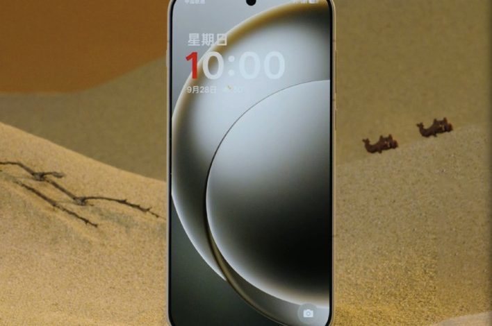 شاشة BOE X3 في OnePlus 15 تكشف تفاصيلها قبل الإطلاق المرتقب للهاتف