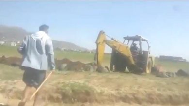 صنعاء.. مليشيا الحوثي تنفذ عملية نهب واسعه لأراضي مزارعين في بني مطر