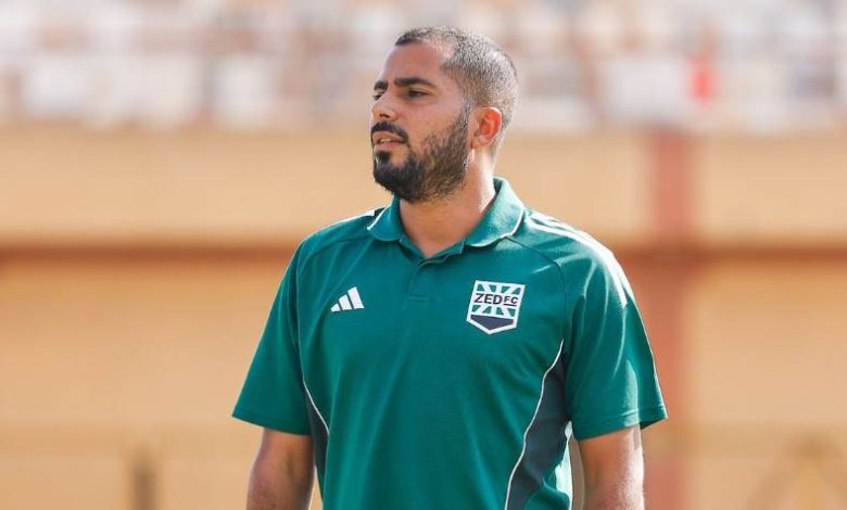 عادل حسين المدير الفني السابق لنادي الزمالك والحالي لـ زد