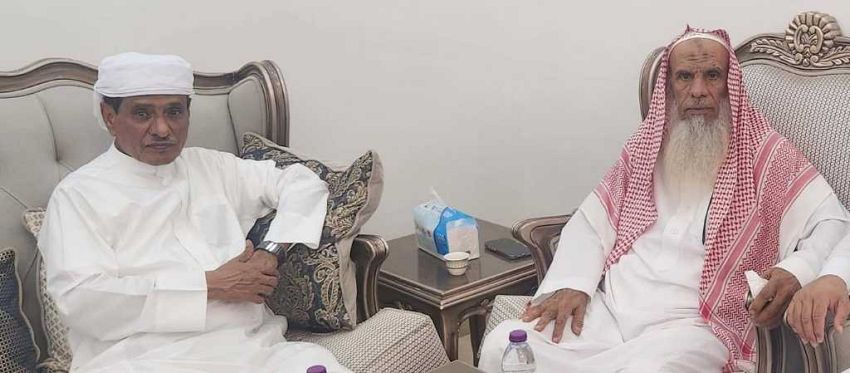 عضو مجلس القيادة الرئاسي البحسني يطمئن على الحالة الصحية للحكم النهدي والشيخ باوزير