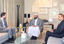 عضو مجلس القيادة الرئاسي المحرّمي يلتقي القائم بأعمال السفير الأمريكي