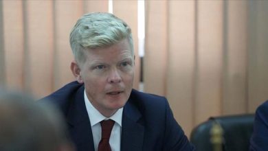 غروندبرغ: اختطاف الحوثيين للموظفين الأمميين والدبلوماسيين يعرقل العمل الإنساني وجهود السلام