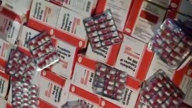 لحج.. الحملة الأمنية تعلن ضبط سيارة تهريب على متنها 6 آلاف حبة مخدرة