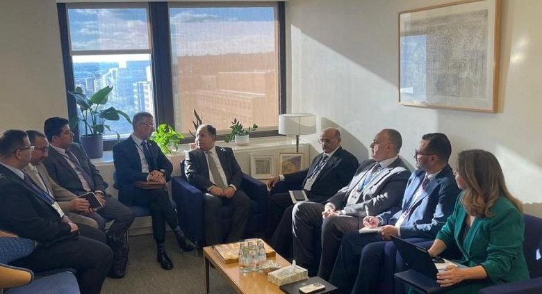 لقاء في واشنطن يبحث مستجدات الأوضاع الاقتصادية والمالية والنقدية في اليمن