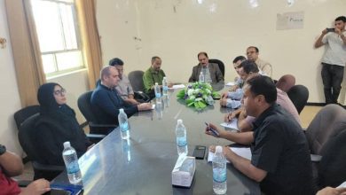 محافظ الضالع يناقش مع ممثلي هيئة الإغاثة وجمعية رعاية الأسرة التدخلات الإنسانية والتنموية