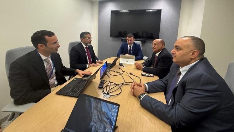 وزارة المالية والبنك المركزي يبحثان مع صندوق النقد العربي مستوى تنفيذ الإصلاحات الشاملة