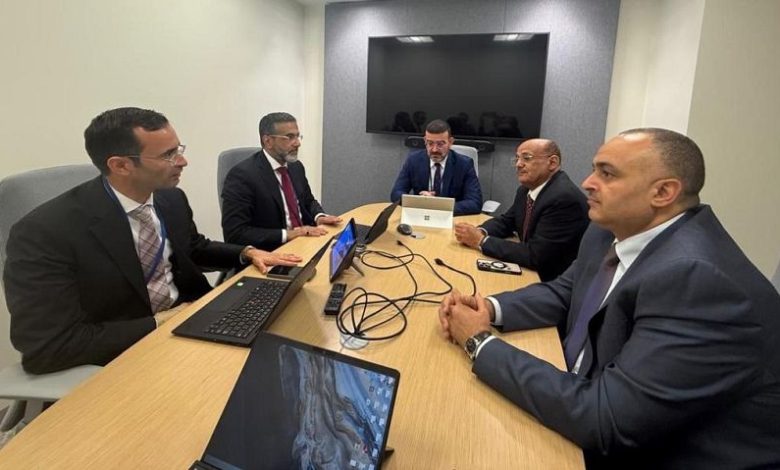 وزارة المالية والبنك المركزي يبحثان مع صندوق النقد العربي مستوى تنفيذ الإصلاحات الشاملة