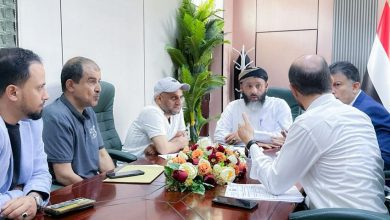 وزير الأوقاف والإرشاد يترأس اجتماعاً للجنة المناقصات والمزايدات