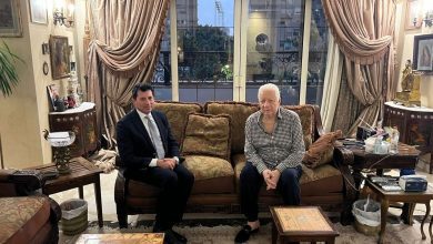 وزير الشباب والرياضة يطمن على الحالة الصحية لـ حسين لبيب ومرتضي منصور – كل الكورة