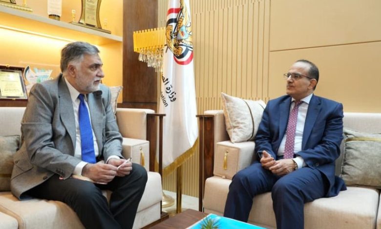 وزير الصحة يبحث مع ممثل منظمة الصحة العالمية سبل تعزيز النظام الصحي الوطني
