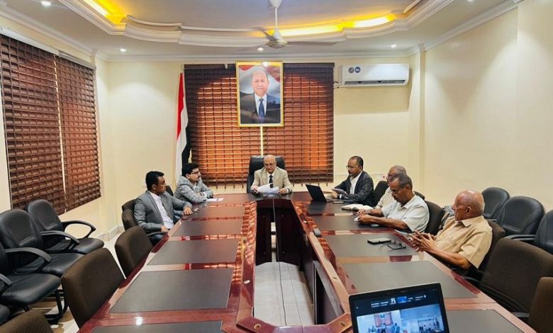 وزير المياه والبيئة يترأس اجتماع مجموعة تنسيق المانحين لقطاع المياه