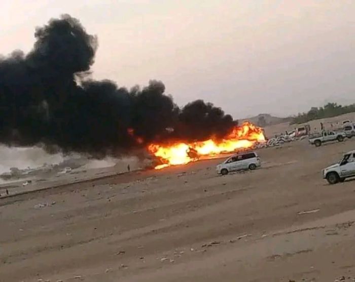 وفاة 14 شخصًا وإصابة طفلة بحادث سير مروّع شرق مأرب