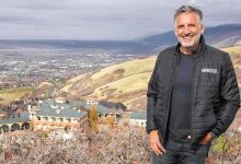 قتل بوحشية.. البابا يزور عائلة ماتيا مينغوزي لتقديم المواساة