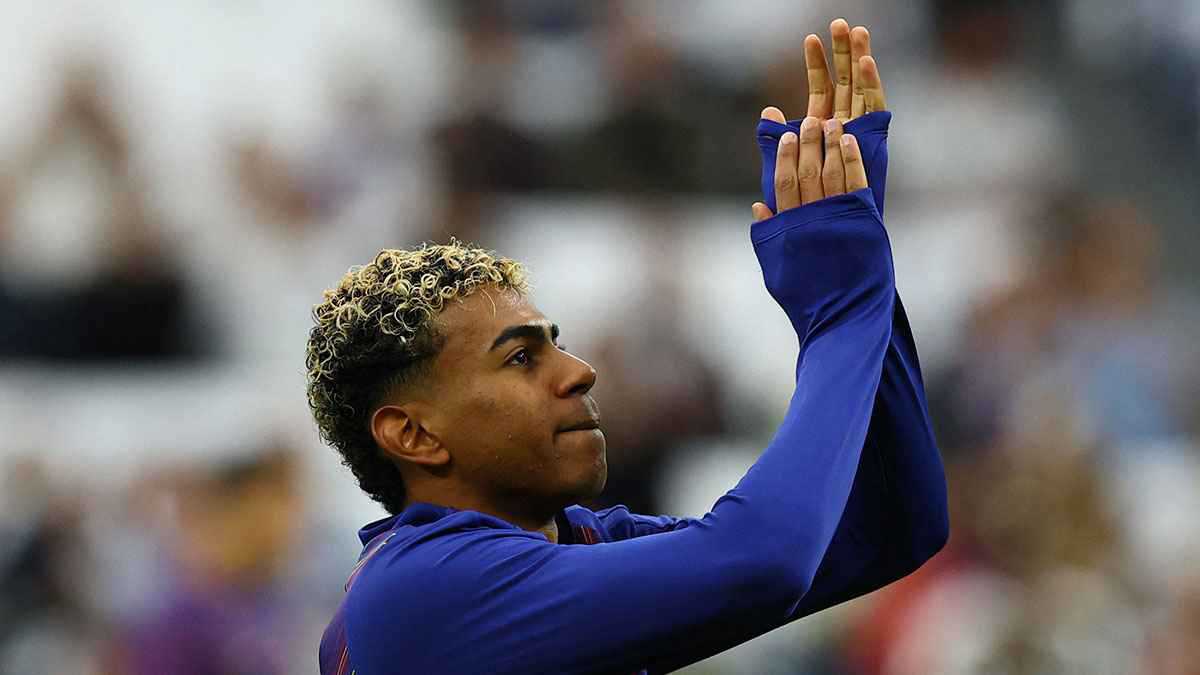 بعد أن كرر احتفاله الأيقوني.. تعليق ساخر من نجم ليفربول بشأن هالاند