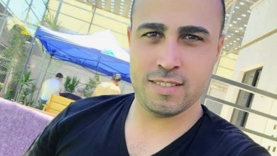 استشهاد صحفي وزوجته في قصف خيمته وسط القطاع