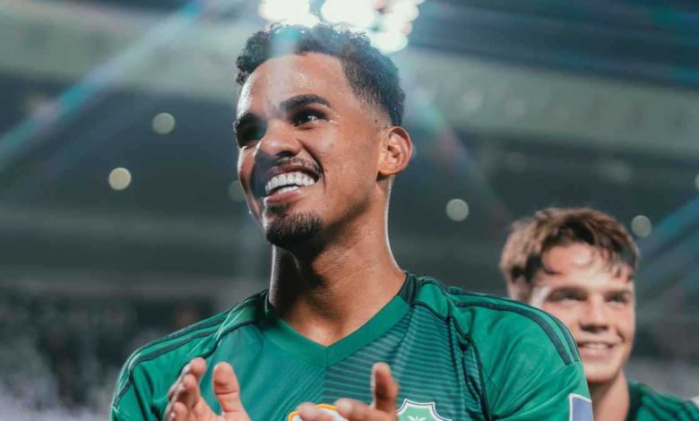 رغم المستوى الجيد.. جماهير ليفربول تصدم محمد صلاح