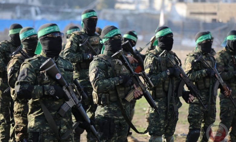 حماس توافق على اخراج مقاتليها من مناطق خلف الخط الاصفر عبر سيارات الصليب الأحمر