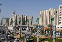 المتحف المصري الكبير يُعيد شيرين عبد الوهاب إلى الأضواء