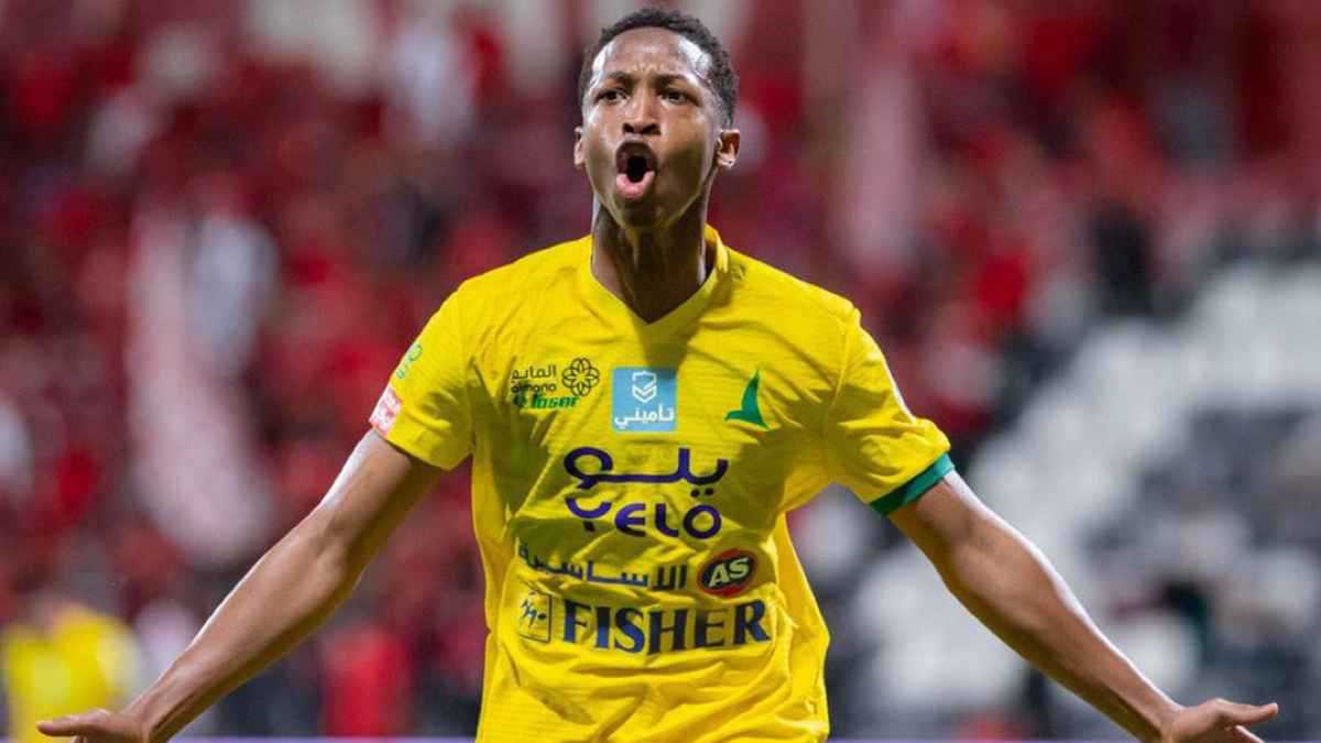 نتائج قرعة نصف نهائي كأس الملك.. الهلال ضد الأهلي