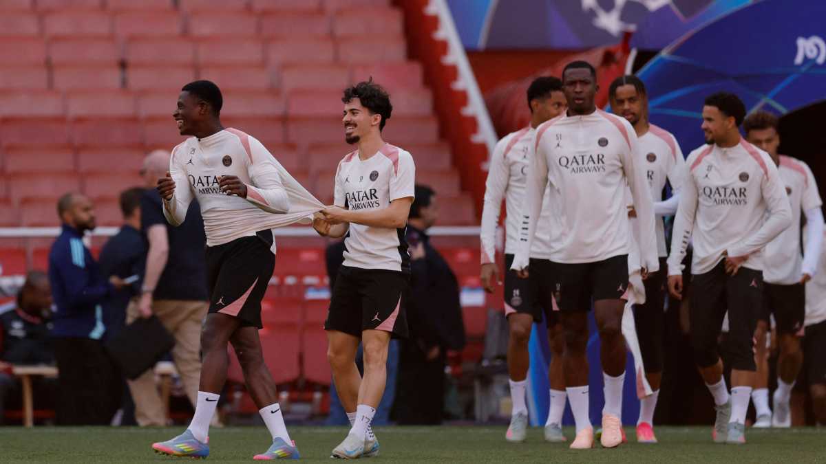 أولهم نجم ليفربول.. أسوأ 10 صفقات في الدوري الإنجليزي هذا الموسم