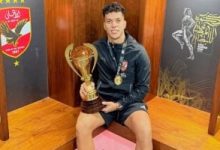 إمام عاشور يقترب من الظهور على دكة بدلاء الأهلى أمام شبيبة القبائل