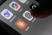 دعاوى قضائية تتهم "تشات جي بي تي" بتحفيز الانتحار