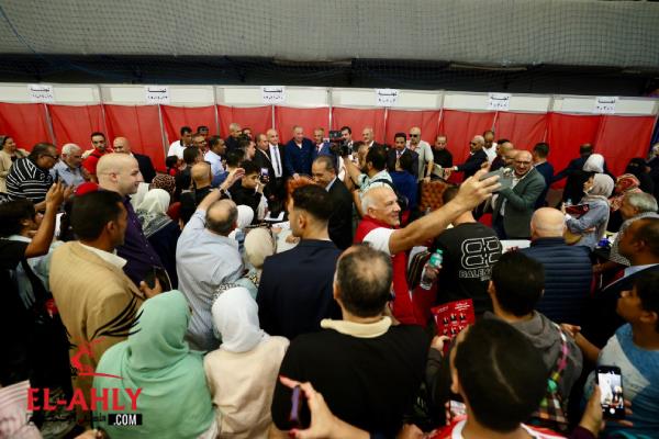 إقبال كثيف من الأعضاء على انتخابات الأهلي