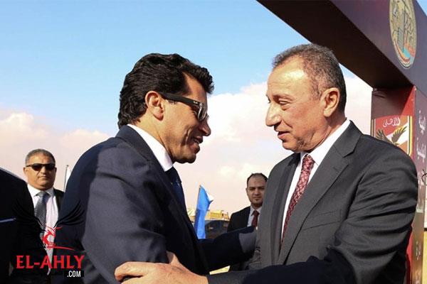 وزير الشباب والرياضة يهنئ الخطيب بعد الفوز في الإنتخابات